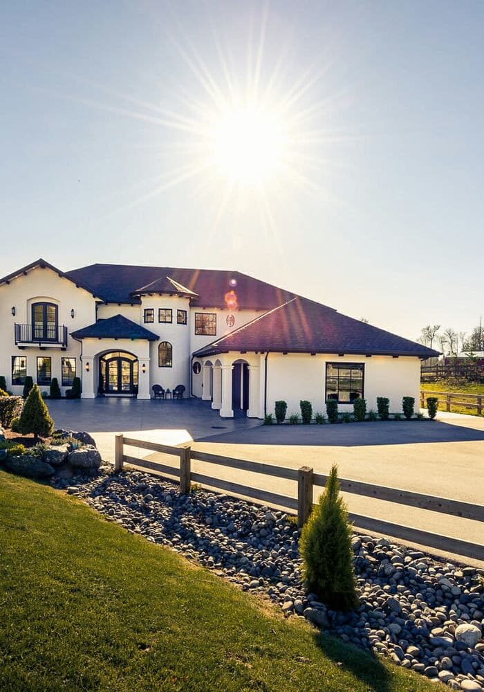 Luxury Custom Home Villa - 18